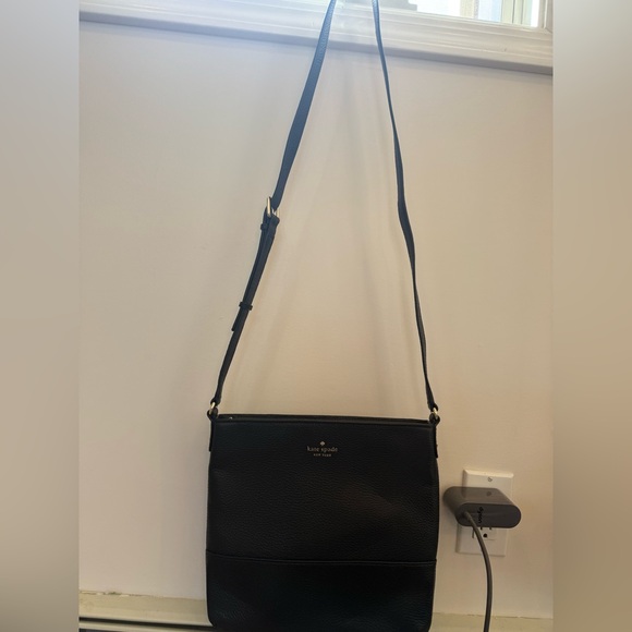 Kate Spade southport avenue cora crossbody bag
Kate Spade New York - Picture 13 of 16